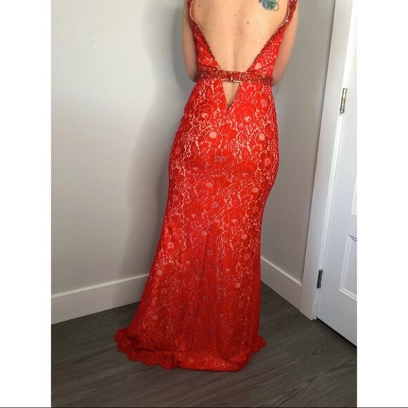 Fengye Loman Red Beaded Lace Floor Length  Prom Dress 8 - Picture 12 of 12